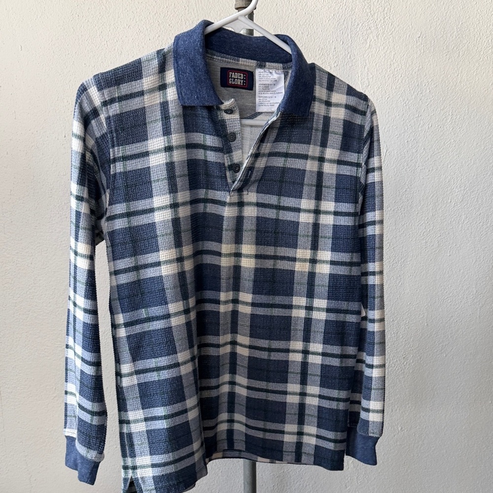 Y2K Faded Glory Henley Size Boys Large (14-16)